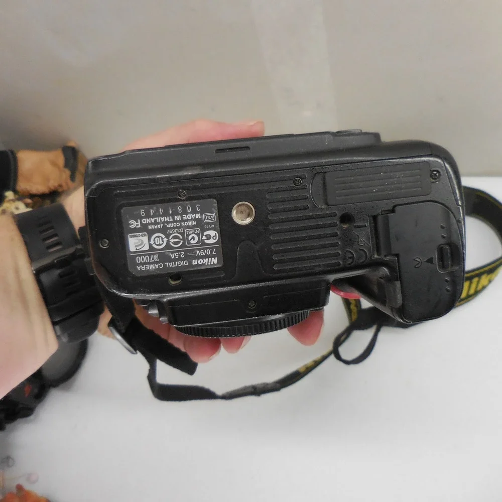 Nikon D7000 Digital SLR Camera Body Black with Battery and Kastar Charger Tested
